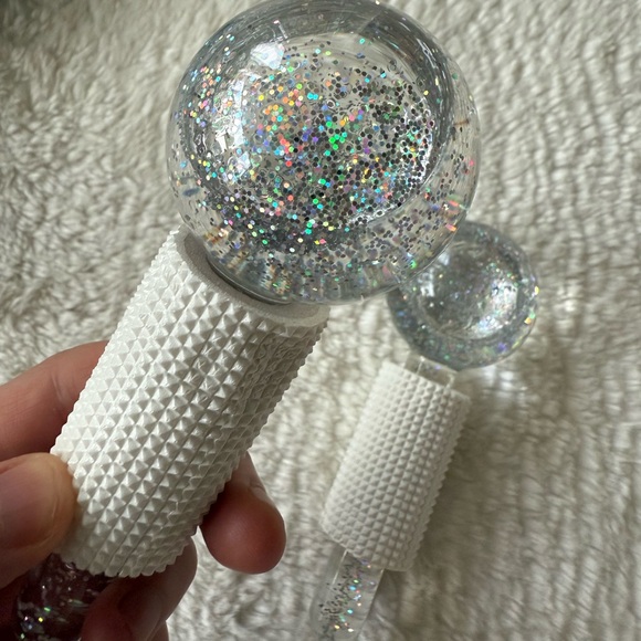 NWOT Beauty Crystal Ball Ice Globes - Picture 7 of 9